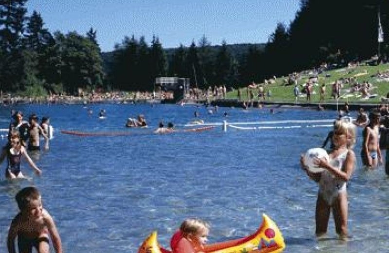 Schwimmen & Wassersport