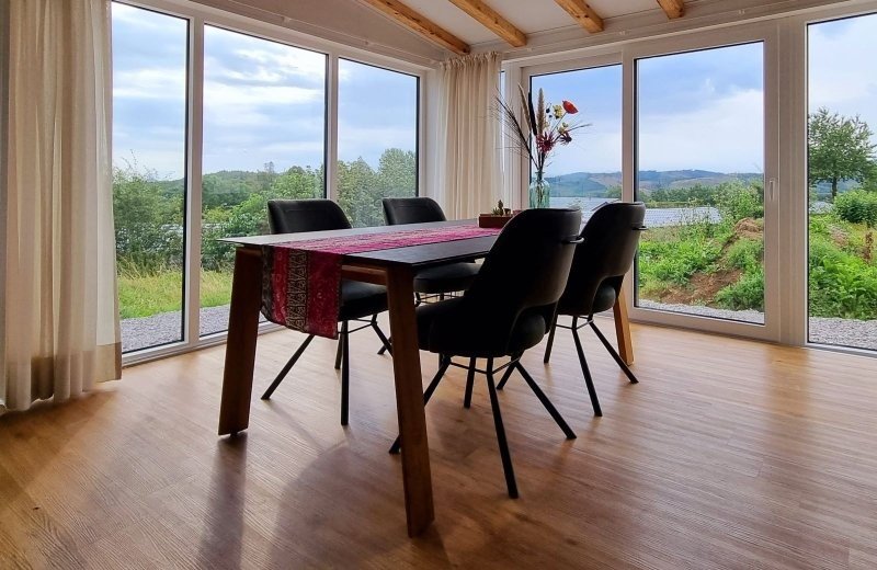 Modell enzian esszimmer